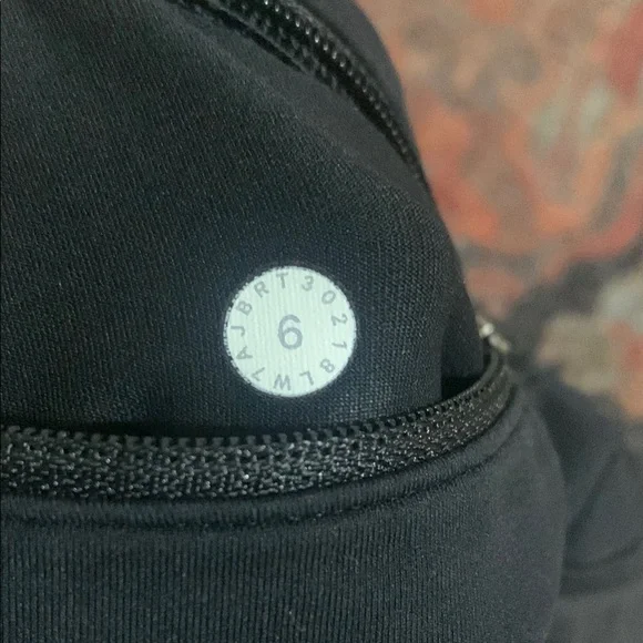 lululemon athletica Black Athletic Shorts - Picture 12 of 14